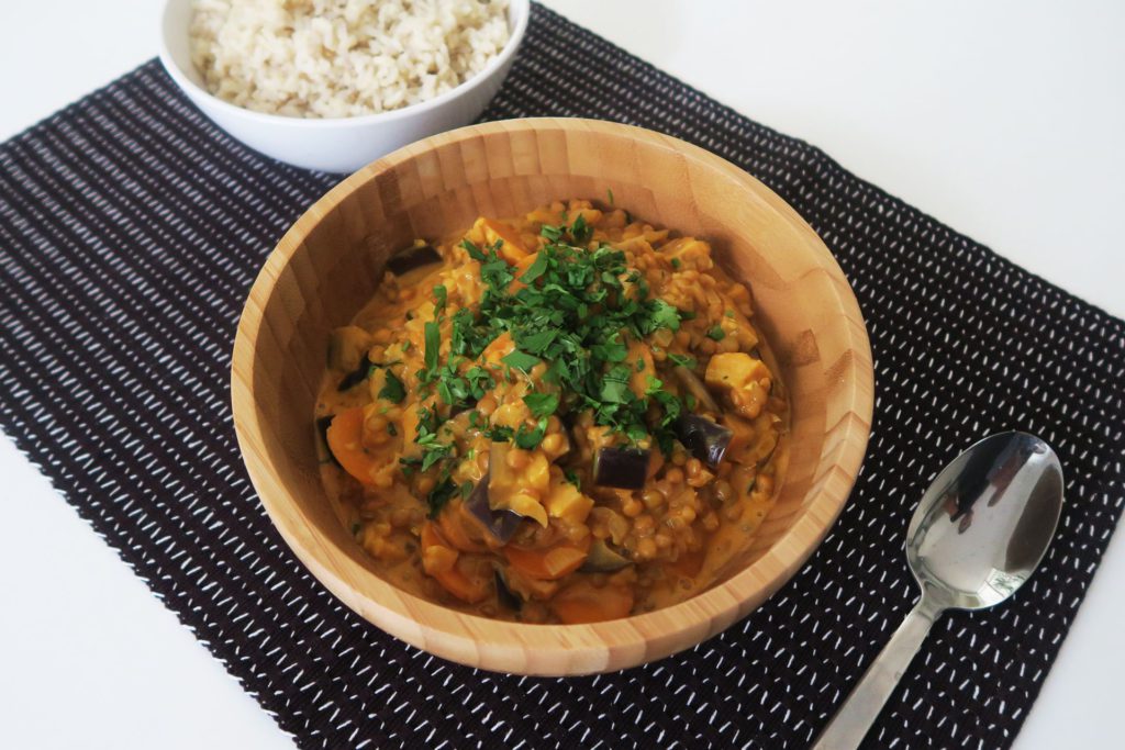 Vegan kokos- linzencurry recept