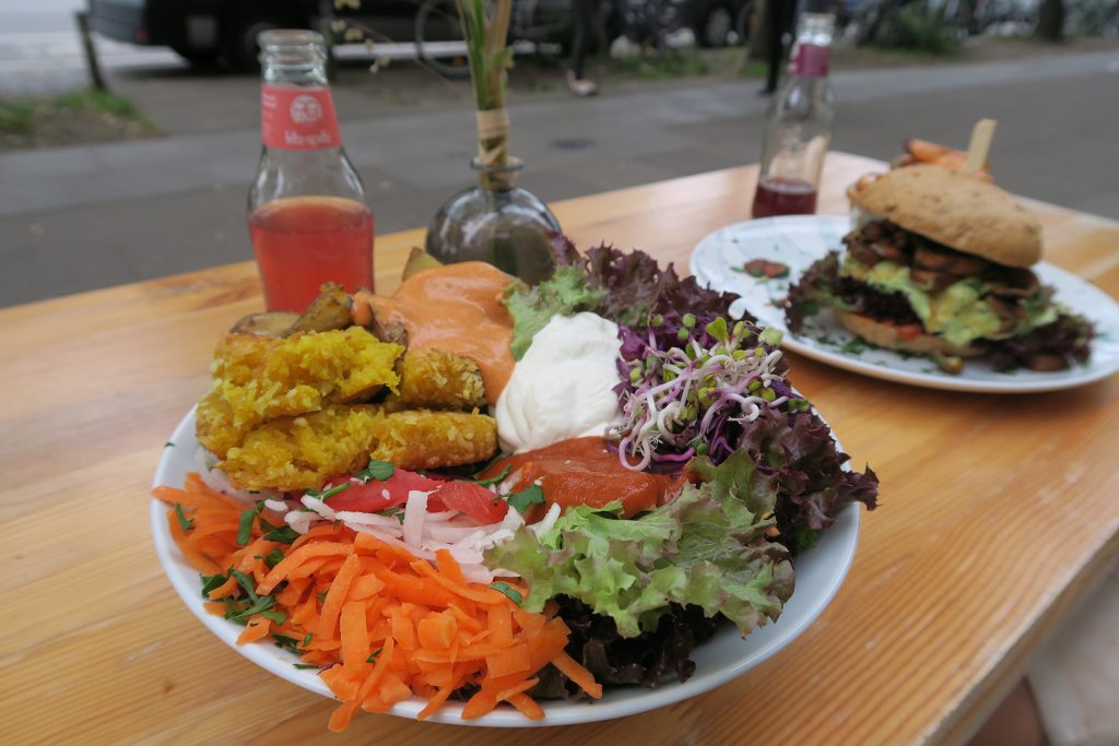 Happen Pappen Hamburg Burger Bowl