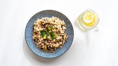 Vegan risotto met champignons