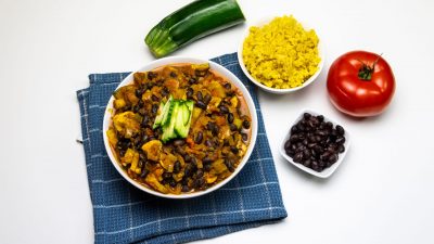 Vegan zwarte bonen curry