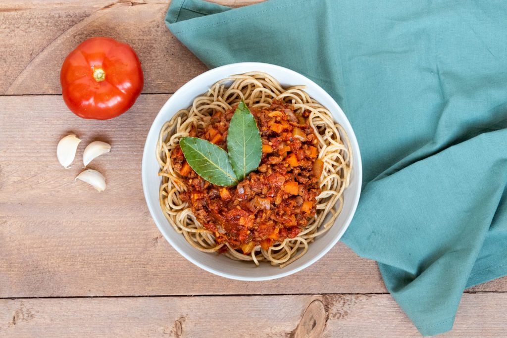 Vegan spaghetti bolognese